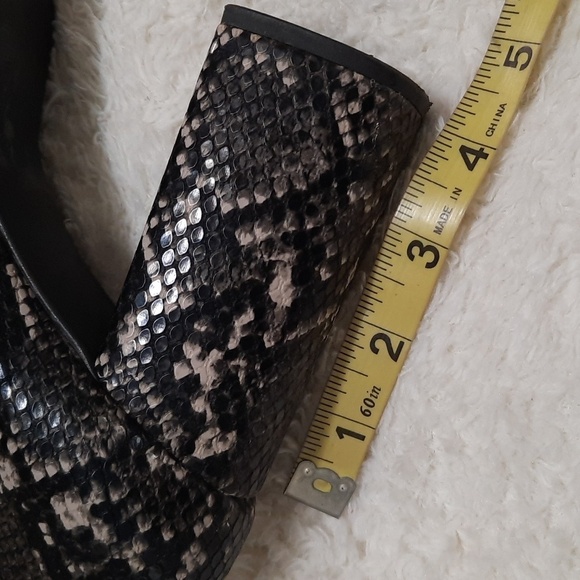 Steve Madden Boots - Picture 5 of 8